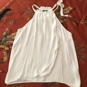 William B white top in medium